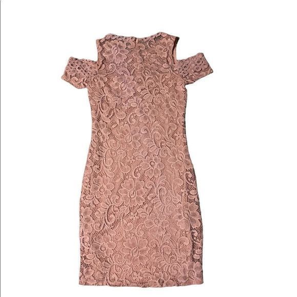 Ambiance brand Lace cold shoulder dress size‎ Medium - Picture 2 of 6